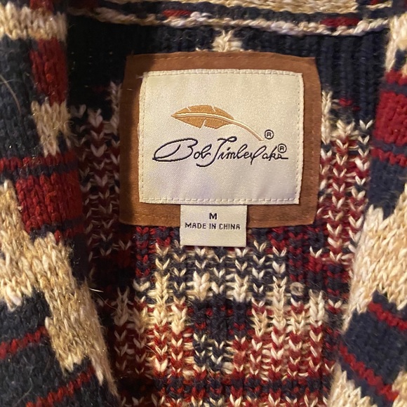 Cabela’s Warm and Classy Thick Knit Cardigan - Picture 3 of 4
